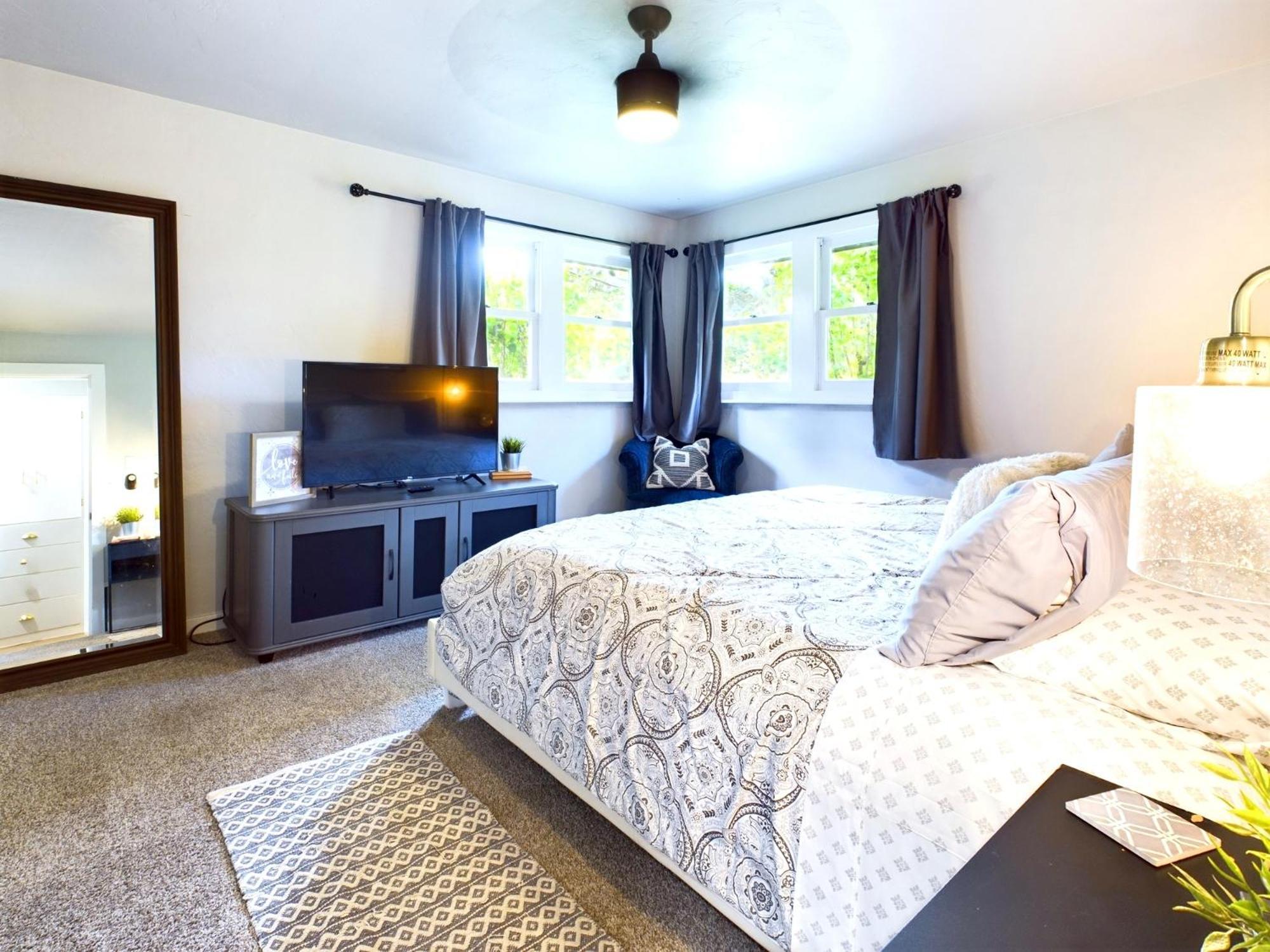 Villa Modern Boho Retreat à Corvallis Extérieur photo